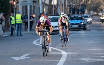 Smirnov, superant Domínguez a l'arribada | Roger Benet